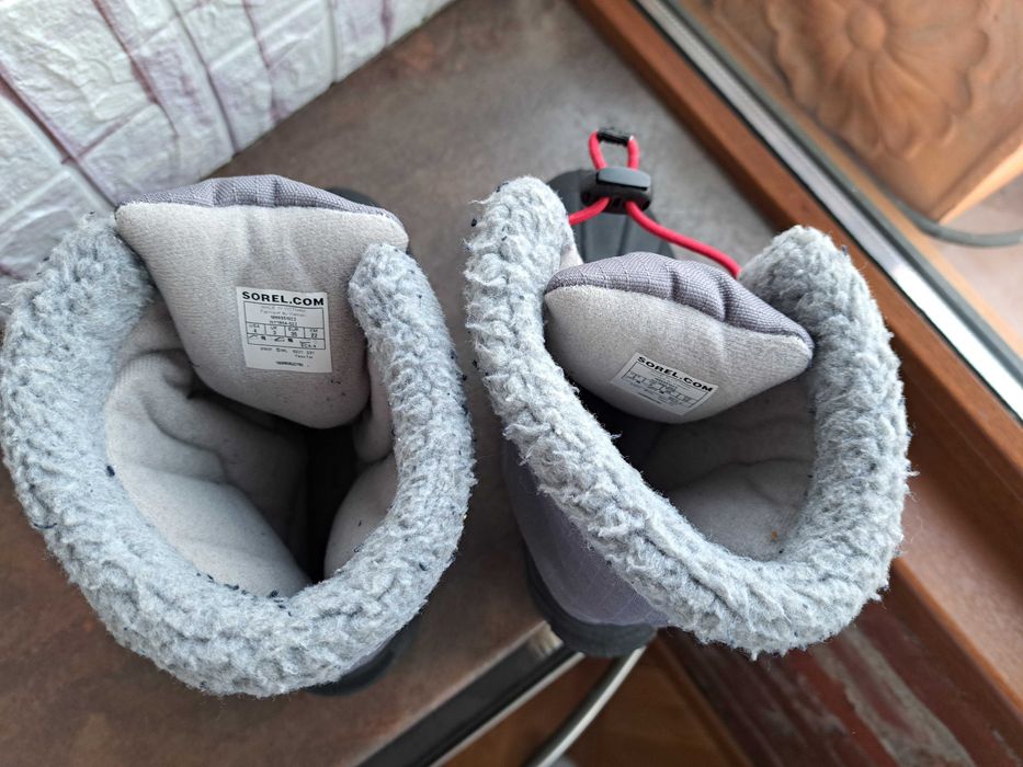 детски ботуши,зимни обувки,боти,апрески,Sorel номер35 за момче