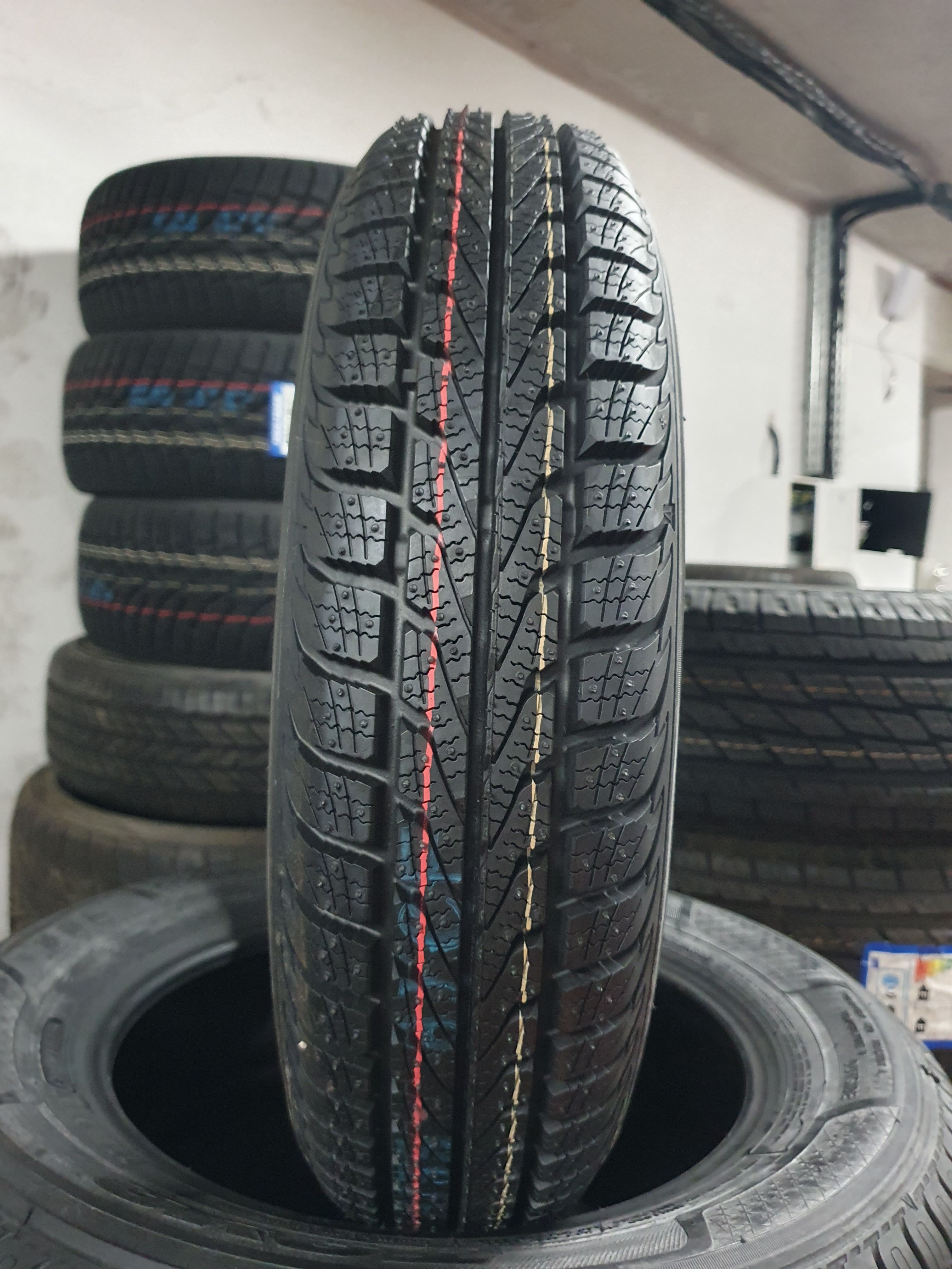 145/80R13 TOYO VRV2+ 75T  DOT 4819