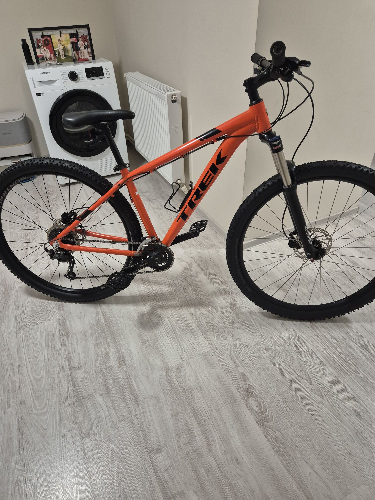 Bicicleta TREK Marlin6,roti 29,furca aer,frane hidraulice