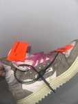 off white 3.0 conditii bune