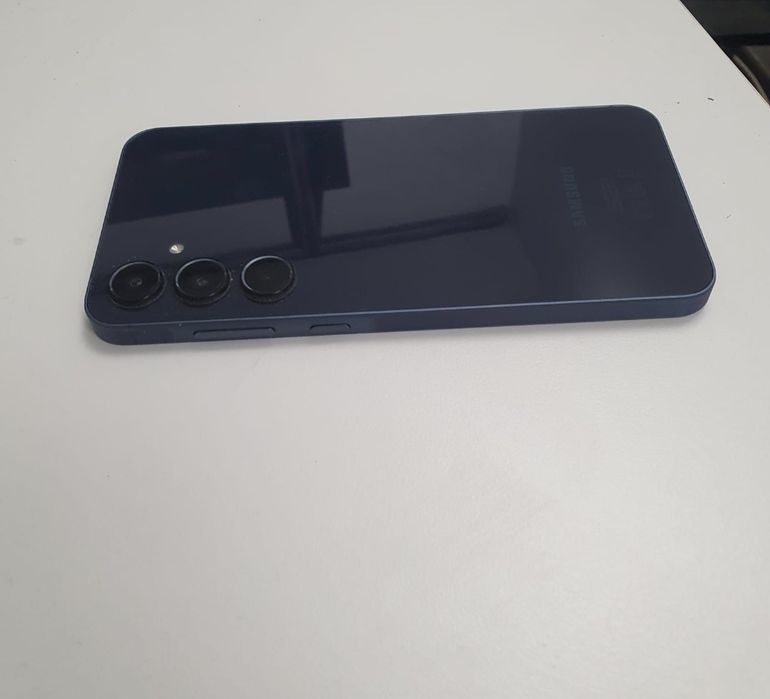 Vand sau schimb samsung a 55 fara probleme