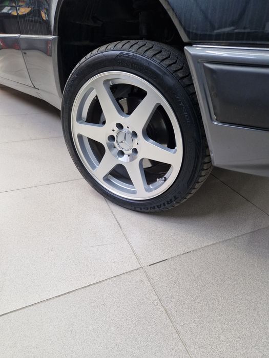 Диски с летней резиной,стояли на мерседес w124,r17,разболтовка 5/112