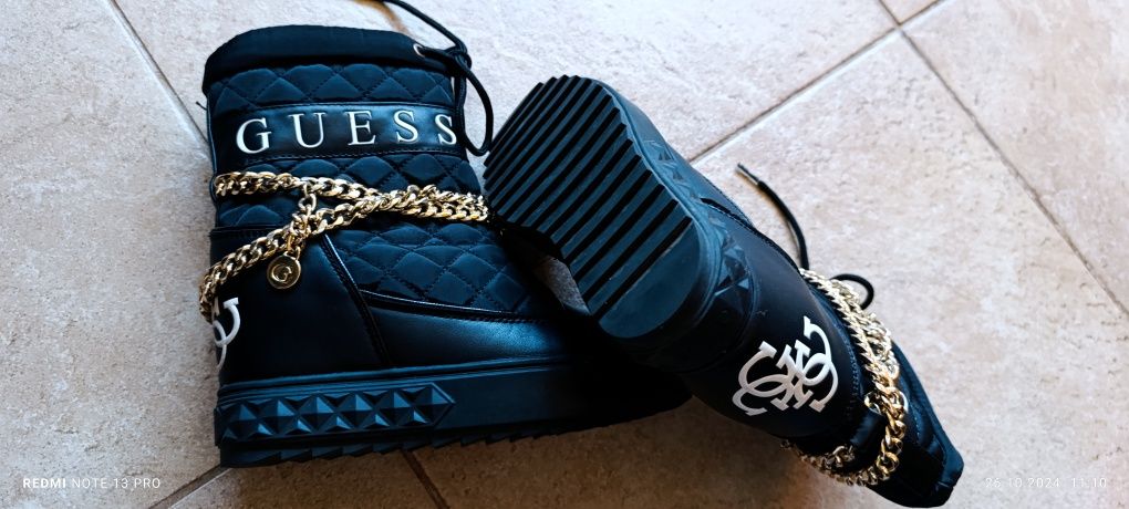 Дамски ботуши GUESS