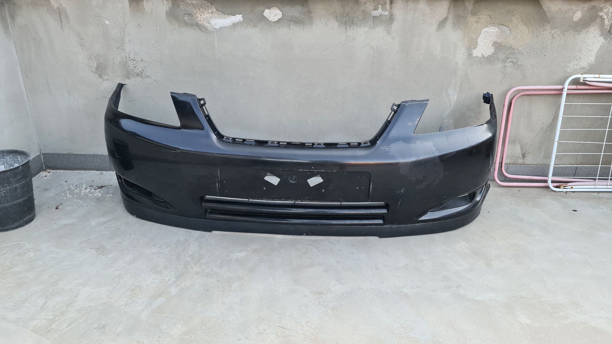 Джанта и броня Toyota corolla 2003 e130