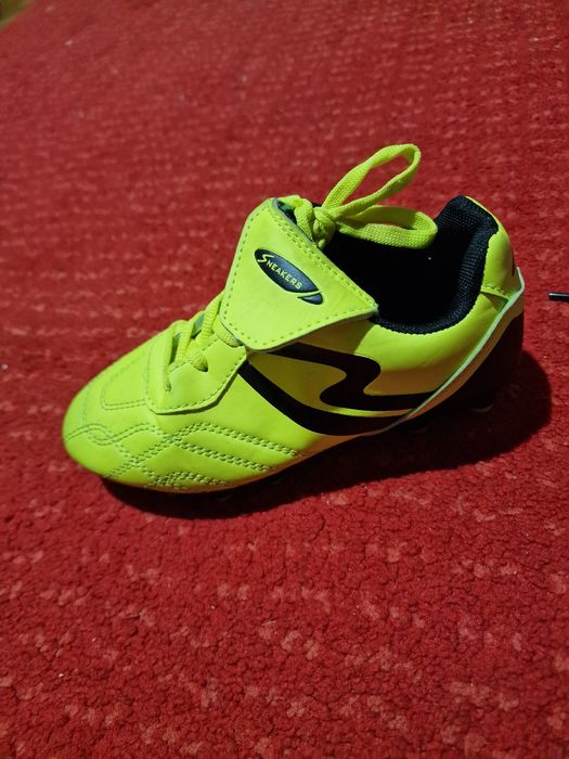 Adidas cu crampoane