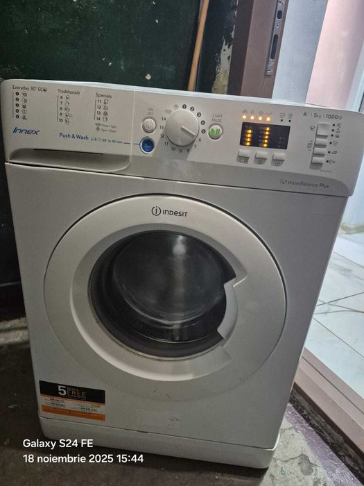 Vând urgent Mașina de spălat SLIM