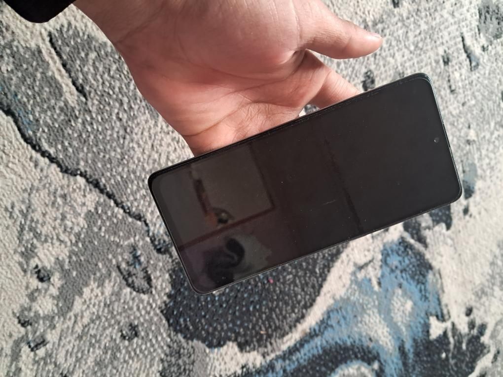 Samsung A71 4G..