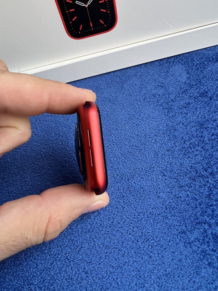 Apple Watch Seria 6 Red Aluminium CELLULAR + GPS 44 mm