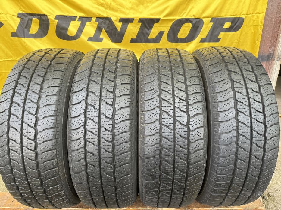 Автомобилни гуми 205 60 16C Maxxis