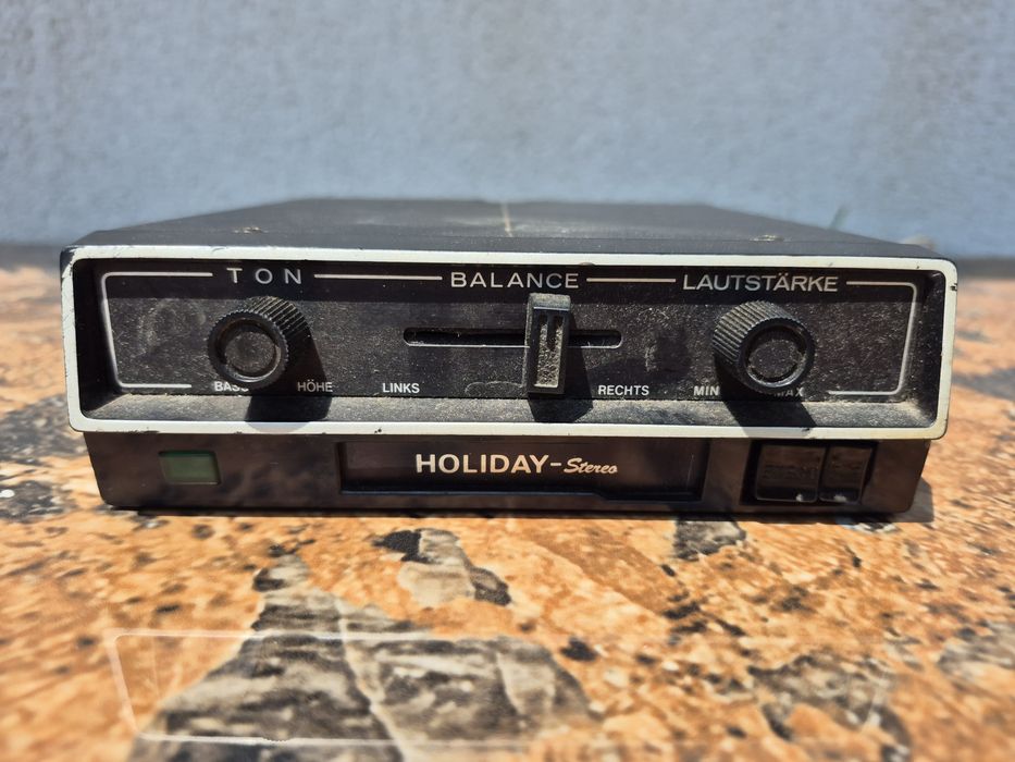 Casetofon player auto marca Holyday, model Stereo , made in japan