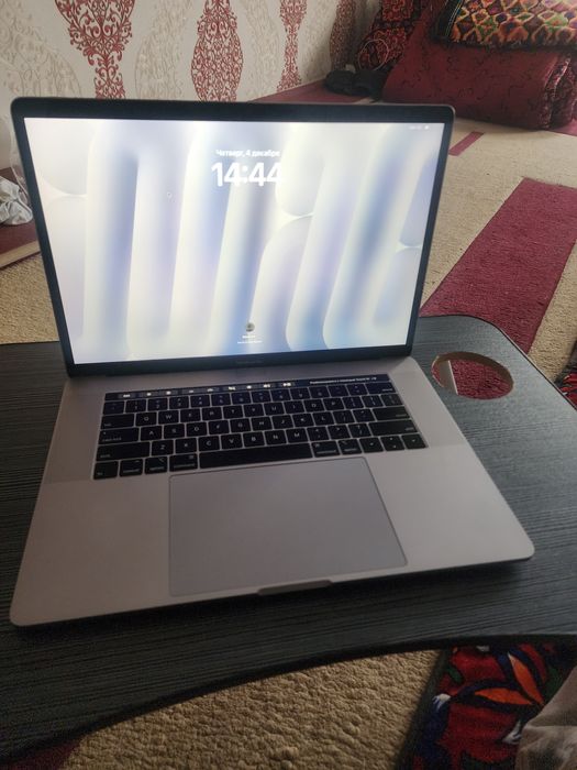 Macbook pro(i9) 15inch 2019