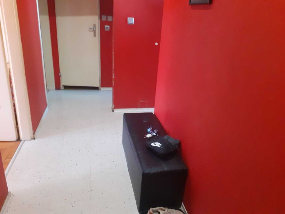 Продава се Тристаен апартамент в София, Фондови жилища - 80 кв.м за 2125 €/кв.м - Снимка #1