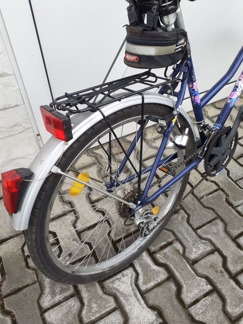 Vând bicicleta roti 26