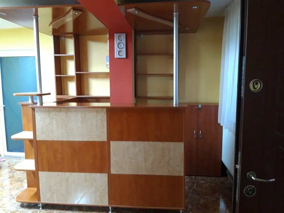 Bar și scaune bar