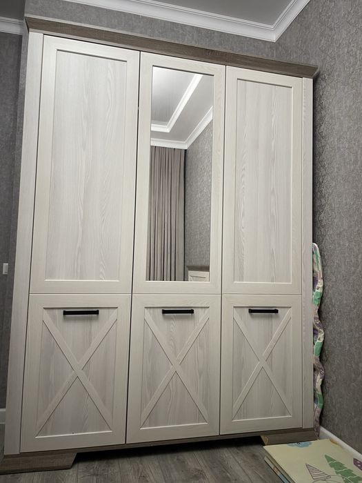 СРОЧНО ПРОДАМ! Спальный гарнитур