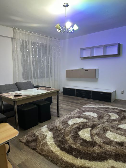 Apartament decomandat doua camere