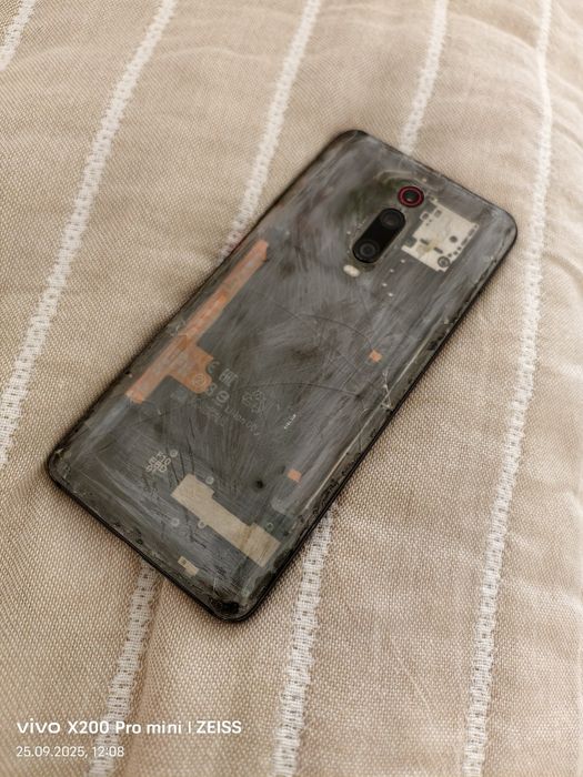 mi 9t 128gb трещины на задней крышке