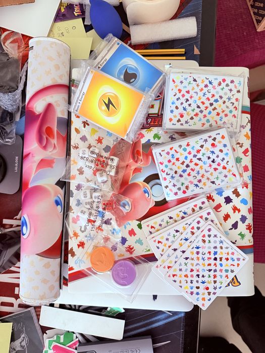 Карти и аксесоари за Pokemon 151 - Cards and accessories Pokemon 151