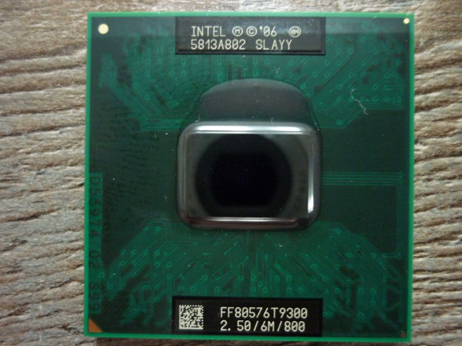 Продам процессор для ноутбука Intel Core 2 Duo Mobile T9300 Socket P