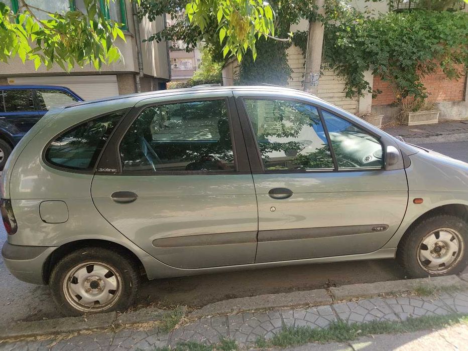 Renault Megane Scenic 1.6 с Газ