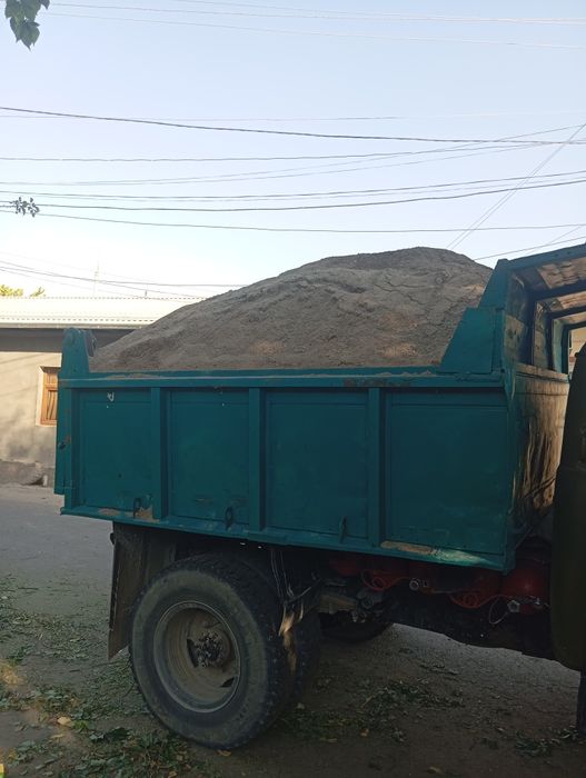 ЗИЛ самосвал
щебень
компот
песок
глина
блуга
кирпич
вывоз стро