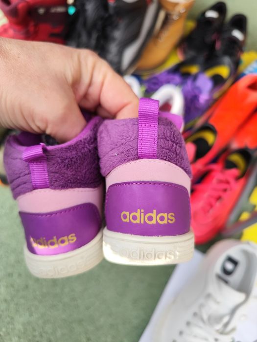 Adidași mărimea 25-26