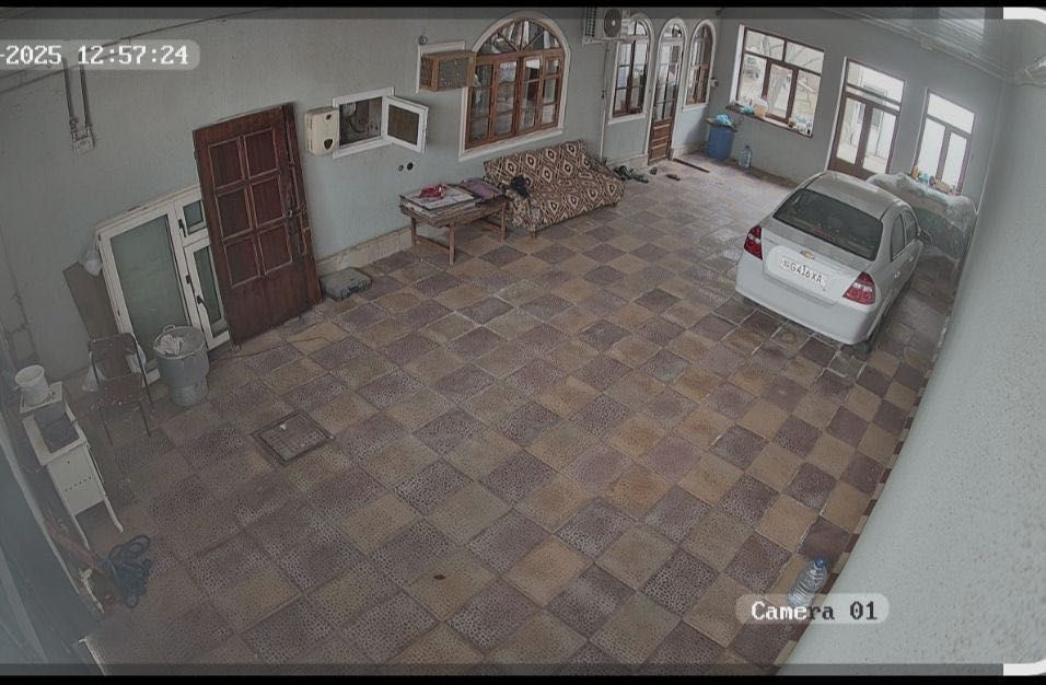 Дом , на дороге по ул . Казизоды Руми 41