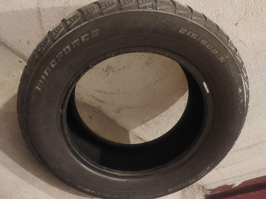 4 зимни гуми с дот 2021 г. с размери 215/60 R16