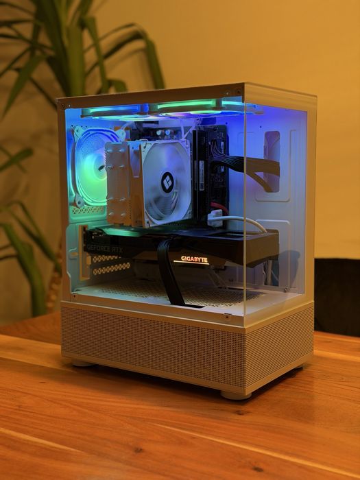 Pc gaming RTX 4060 i5 10400f 16 gb ram