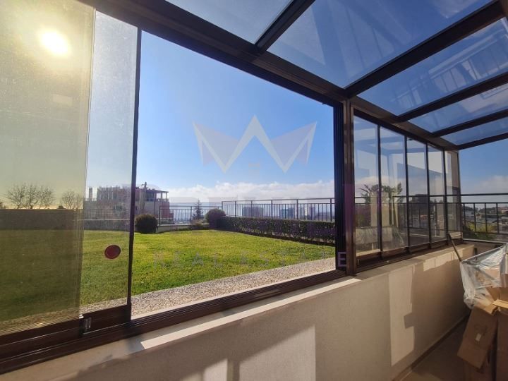 Дава се под наем Двустаен апартамент в Варна, Бриз - 70 кв.м за 612 € - Снимка #10