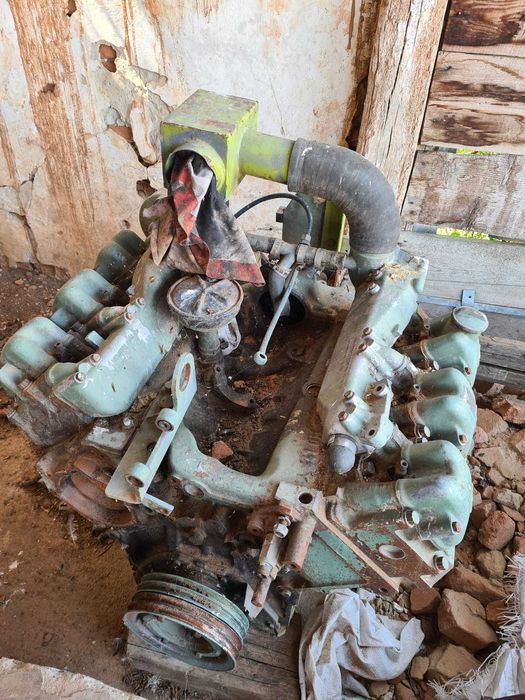 Dezmembrez motor mercedes om421, pompa, injectoare,claas dominator