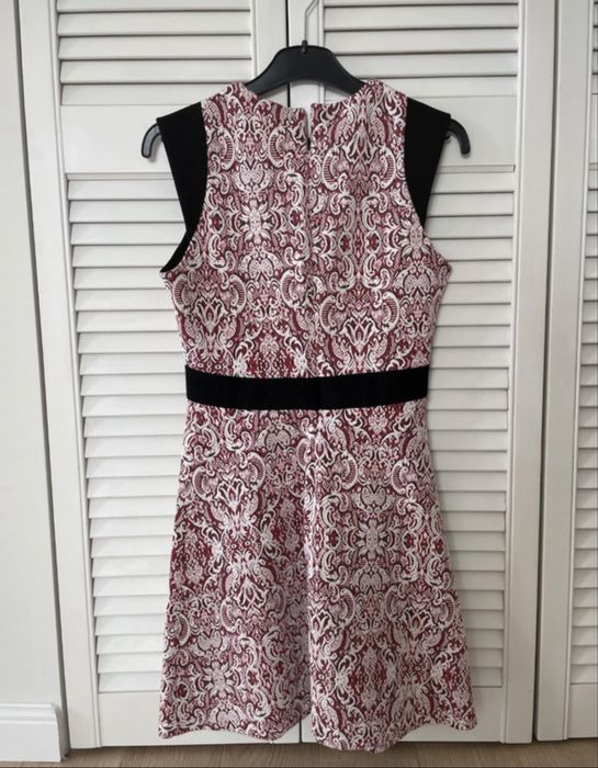 Rochie Zara xs, tesatura jaquard