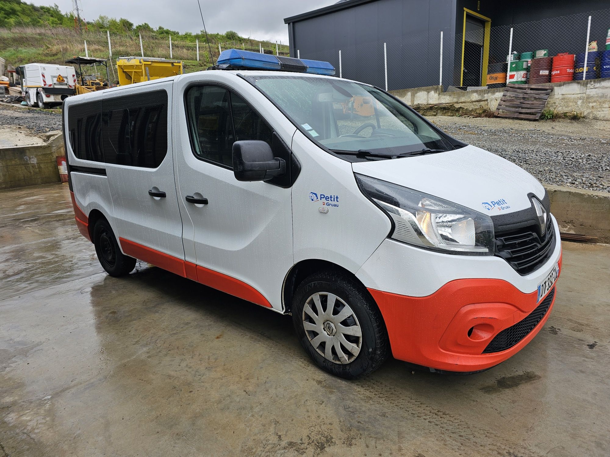 Ambulanta Renault Trafic