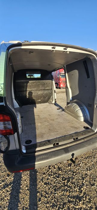 Volkswagen T5 140 cp