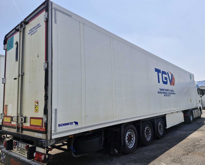 Se vinde semiremorca SCHMITZ,  fabricata 2011