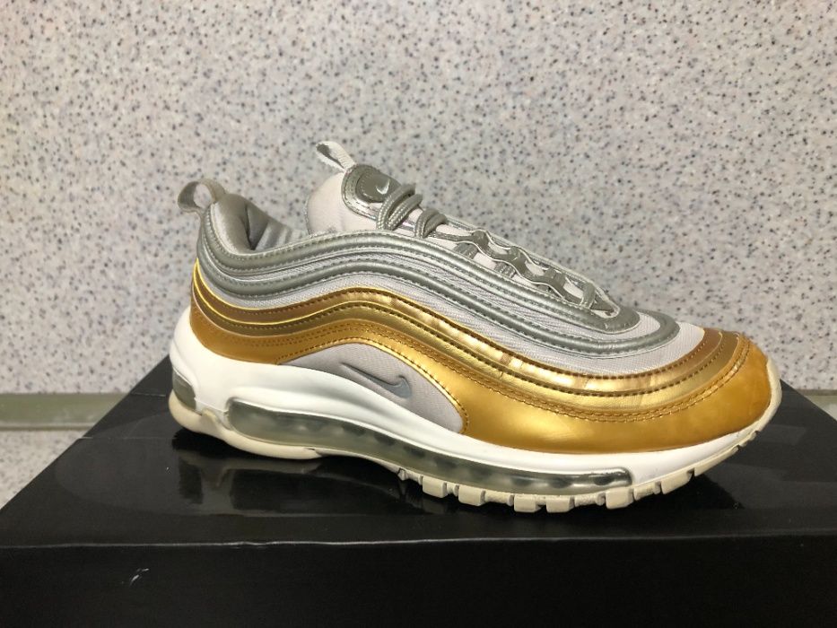 ОРИГИНАЛНИ *** Nike Air Max 97 Vast Grey Metallic Gold