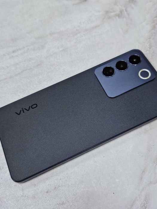 Vivo V27e, : 128 Gb{г. Астана ул. Женис 24} лот: 726080