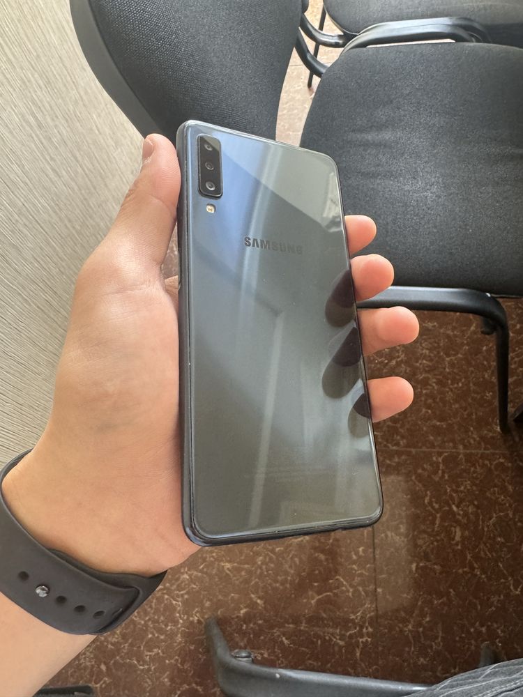 samsung A7 64 gb ideal