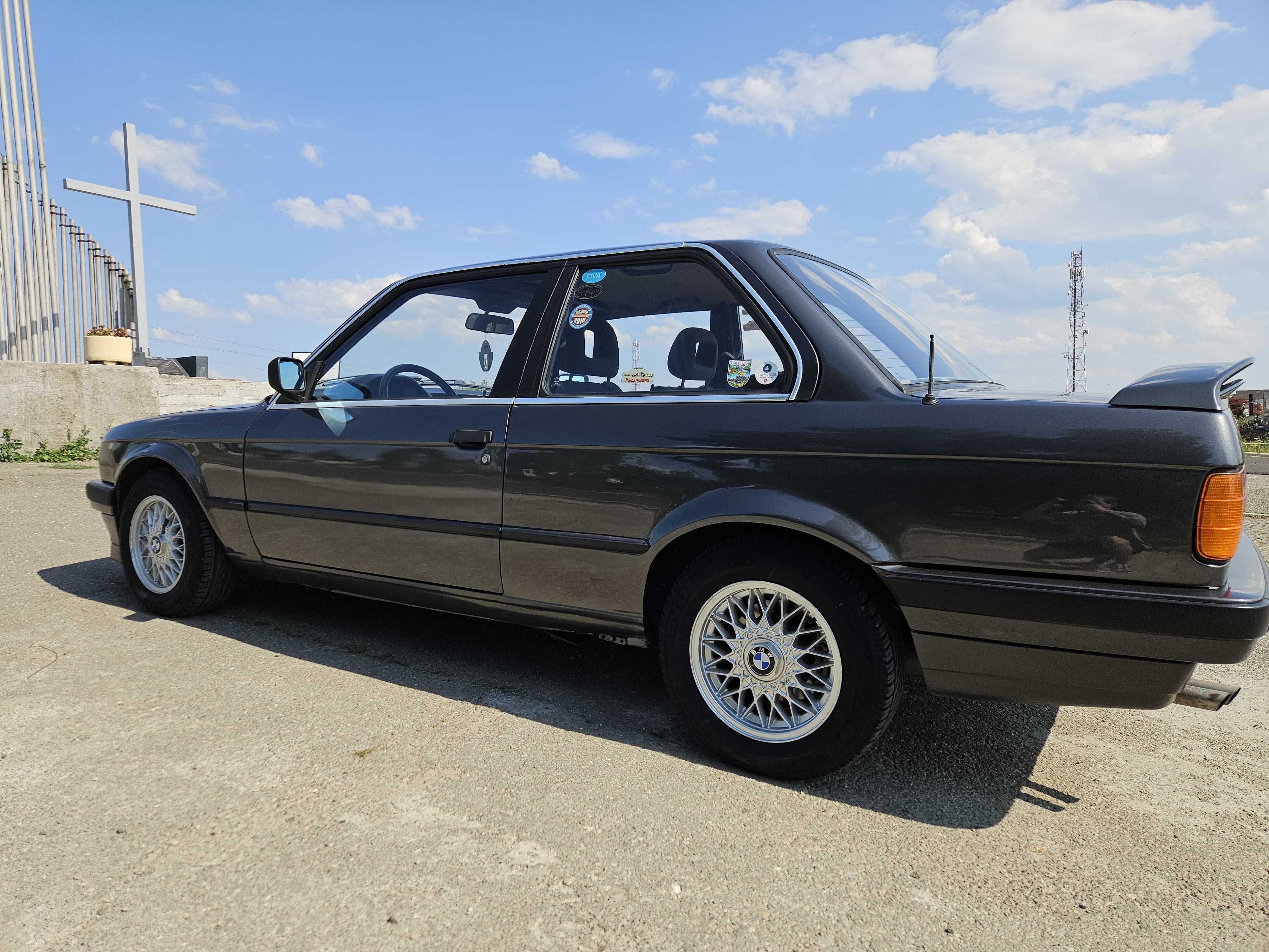 BMW Seria 3 - 320i - E30 Coupe - Vehicul istoric