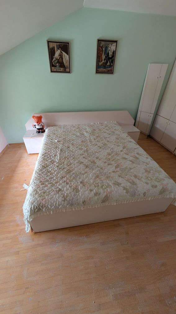 Гардероб, спалня, детско легло, скрин