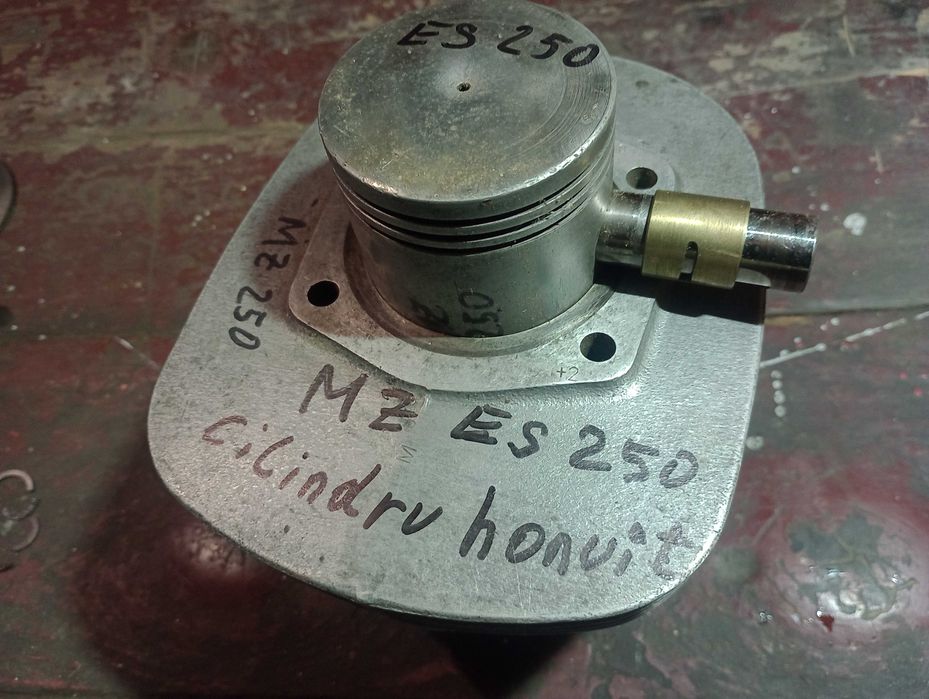 Piese Moto , MZ 125 MZ 175 , Mobra