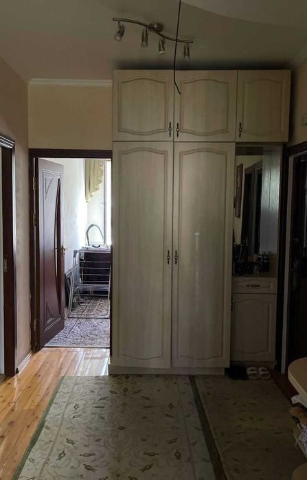 Юнусабад 8, 4/4/4 Продаётся квартира на против Биллур