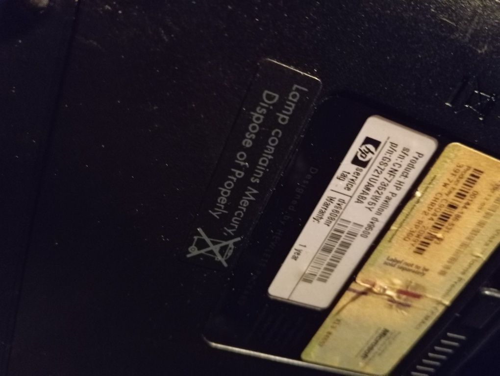 Vând laptop de piese