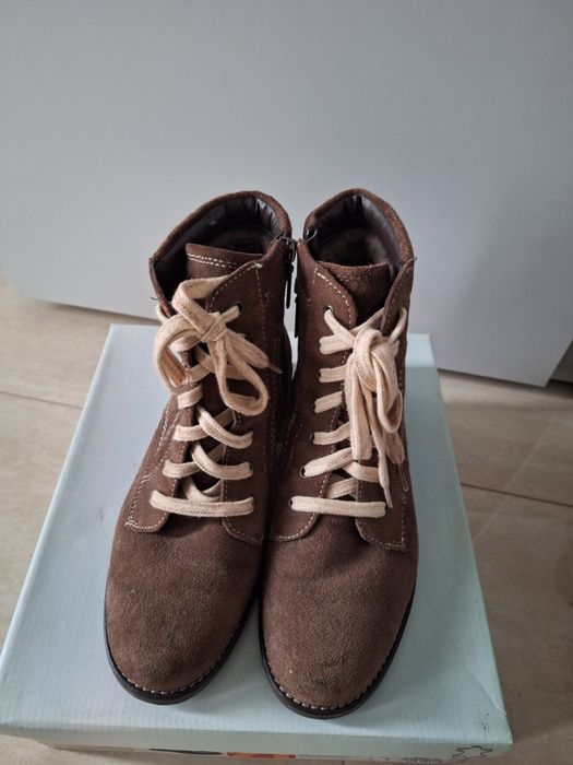 Ghete iarna Medicus, piele naturala intoarsa, 37, aproape noi