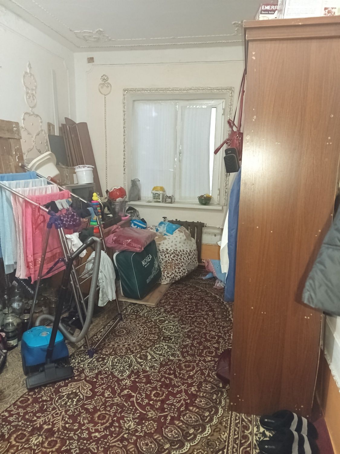 5 mikrorayon Somiy kŏchasida uch xonali kvartira sotiladi!