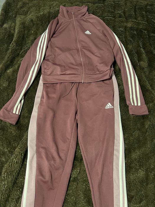 Екип(Adidas)тъмно лилав