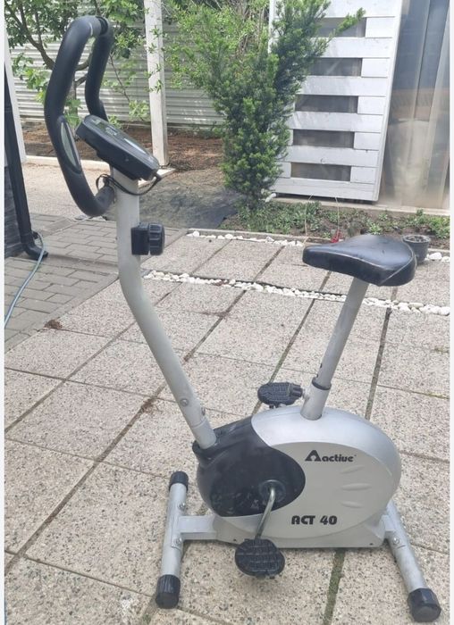 Vând Bicicleta fitness Active Act40,  în stare excelenta.