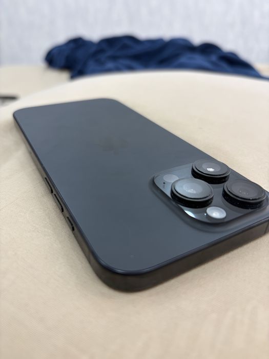 Проадается iPhone 16 promax как новый