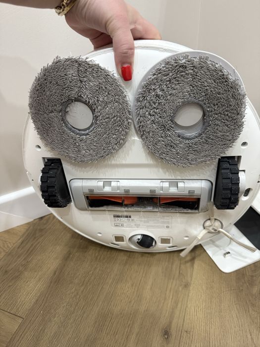 Пылесос-робот круглый