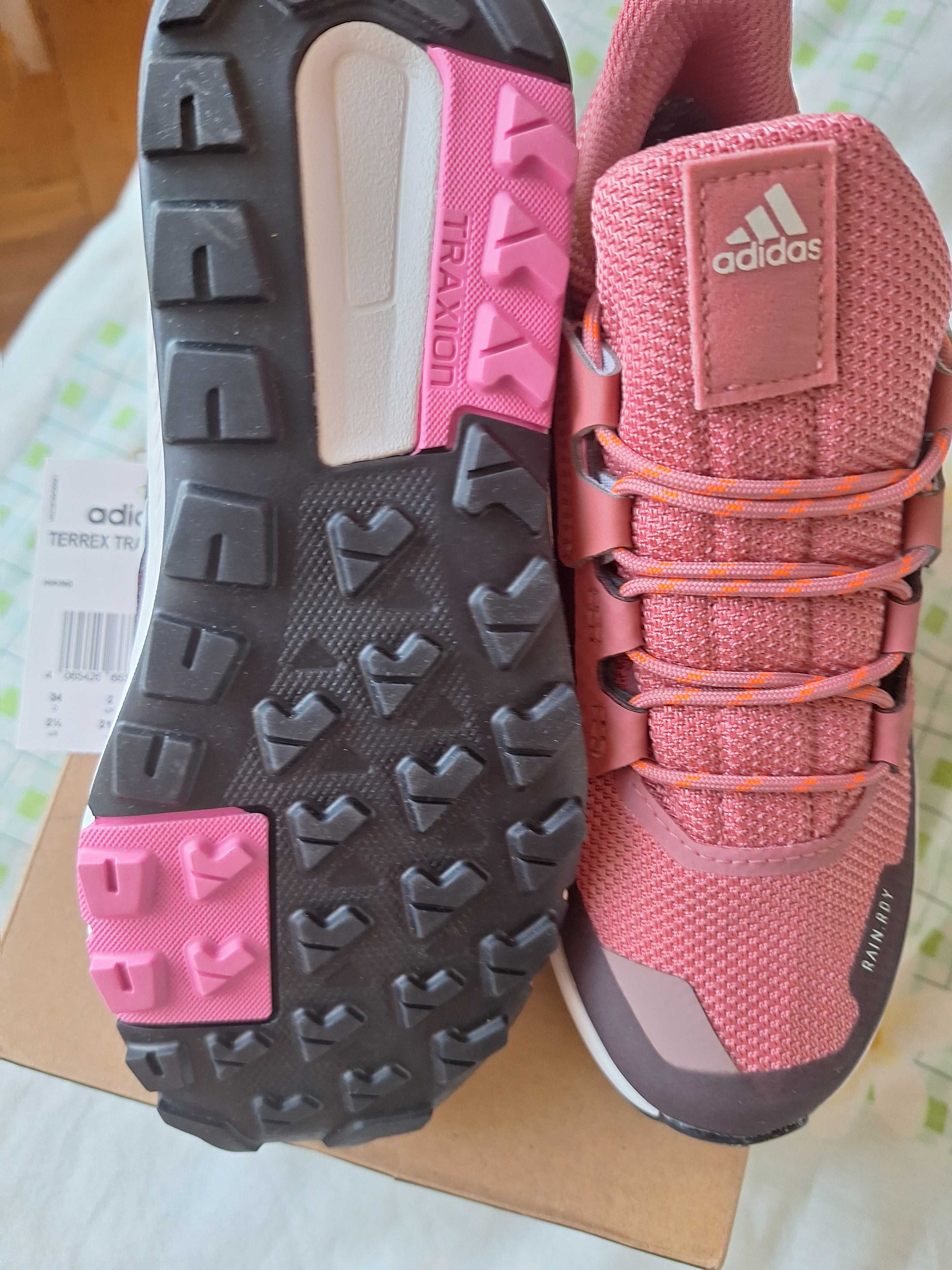 Обувки  маратонки Adidas TERREX 34н.
